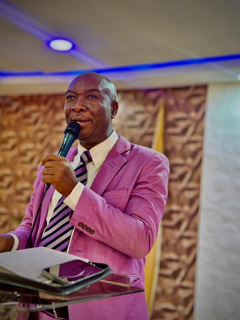 Pastor Marvelous Ike